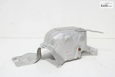 Chrysler Pacifica 2017-2024 3,6 L tubo silenciador escape trasero izquierdo escudo térmico OEM Foto 1 de 4