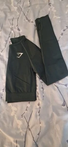Brand new seamless XS/6 Gymshark crop top.Hunter green colour - Picture 1 of 15