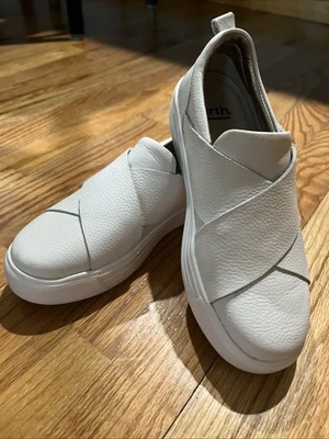 Zapatos de mujer Earth Rosewood Curry blancos talla 5 Foto 1 de 4