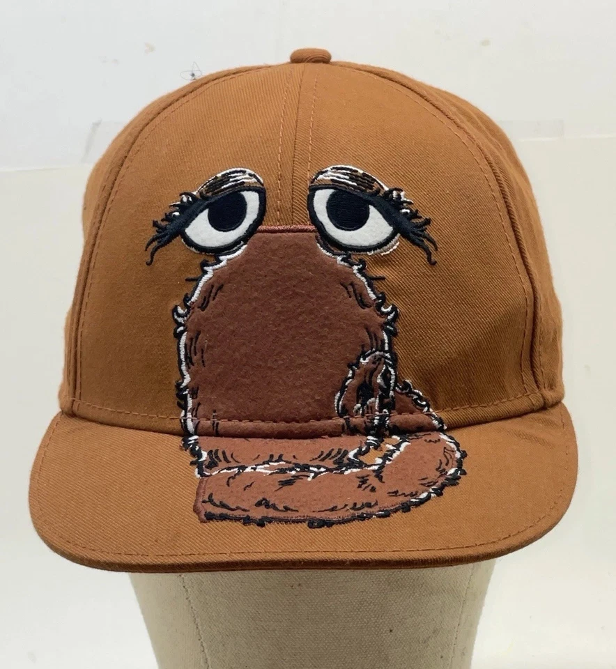 芝麻街Snuffleupagus收藏品帽子棕色刺绣尺寸7 5/8 — 第 1/4 张图片