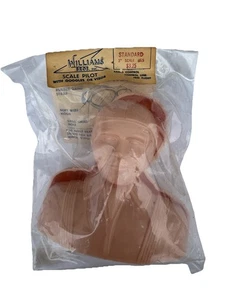 Vintage NOS Sealed Williams Bros. Inc. Standard 3" Scale Pilot - #625 Free Fligh - Foto 1 di 1