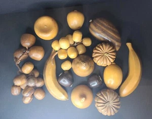 Fruta de madera - Plátano Uvas Mango Peras Limones - Juego de 14  - Imagen 1 de 4