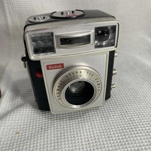 Kodak Brownie Starmatic Kamera mit Field Case 127 Rollfilm - Bild 1 von 12