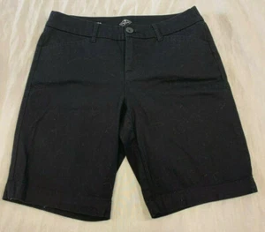 ST JOHNS BAY WOMENS BERMUDA SHORTS SIZE 6P - Picture 1 of 3