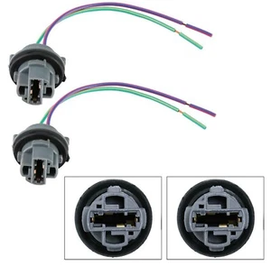 Universal Pigtail Wire Female Socket 7440 Two Harness Rear Turn Signal Bulb Plug - Picture 1 of 9