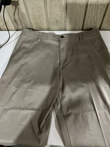 Dockers Herren Khakis Classic Fit 36 x 32 - Bild 1 von 7