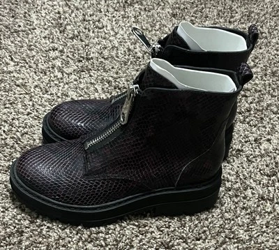 Marc Fisher Women's Paralee Front Zip Leather Booties DARK RED LEATHER Size 6.5M - Image 1 of 4