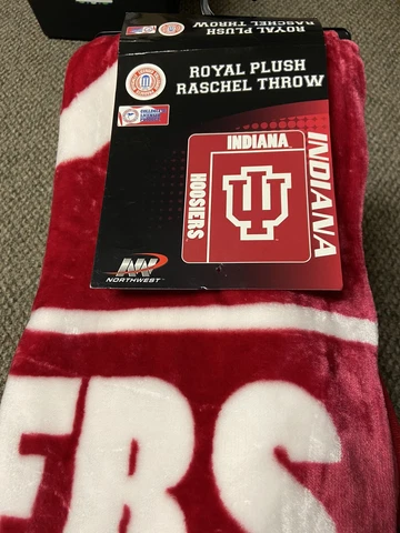 Indiana Hoosiers Northwest 50"x60" Royal Plush Raschel Throw     C Cover