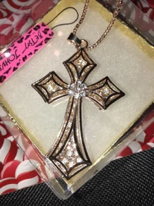 Betsey Johnson Halskette Gold Kristall Doppelkreuz religiös Geschenkbox Organzabeutel - Bild 1 von 12