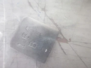 REFUERZO DE PEDAL ACELERADOR ORIGINAL GM OEM 89027391 - Imagen 1 de 3