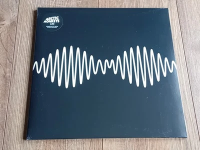 ARCTIC MONKEYS - AM LP RE GATEFOLD SLEEVE NEW SEALED - Image 1 of 2