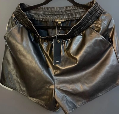 NWT Shinestar  Women's Black Vegan Leather Elastic Waist Shorts Sz L New Pockets - Image 1 of 4