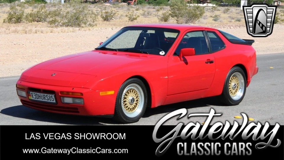 Porsche 944 1985  Foto 1 de 4
