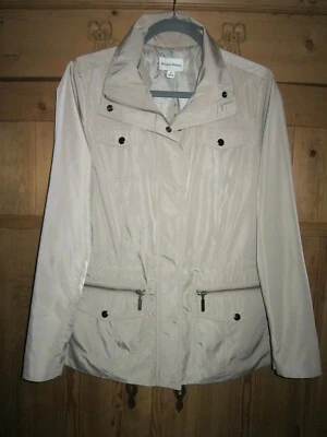 Chaqueta impermeable Studio Works beige forrada cremallera/broches a presión ¡Bonita! Mediano Foto 1 de 4