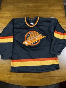 Vintage 90’s Vancouver Canucks Jersey CCM 20th Anniversary Size M - Picture 1 of 8