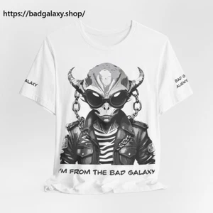 Tee Shirt with Alien - Picture 1 of 9