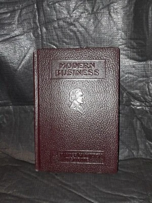 Modern Business Business Organization Alexander Hamilton Institute 1959 - Image 1 of 4