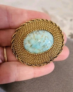 Vintage 1960s Signed Goldette Webbed Turquoise Art Glass Cab Stone Brooch Estate - Picture 1 of 8