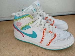 Nike Air Jordan 1 Mid SE GS Größe 3,5Y Damengröße 5 weiß türkis Retro " - Bild 1 von 8