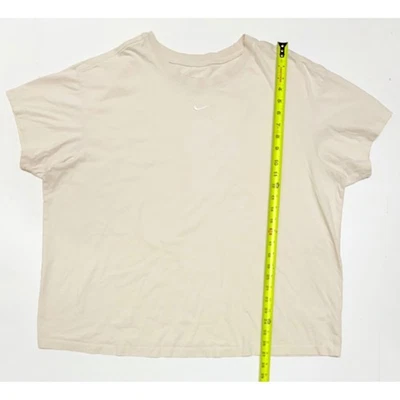 Nike Sportswear Essential Camiseta Mujer Beige Algodón Centro Swoosh Mujer 1XL Foto 1 de 3