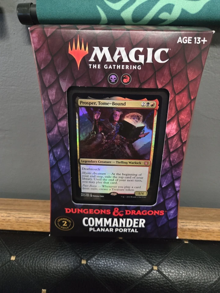NIB MTG Commander Deck - Dungeons and Dragons Planar Portal. Free Shipping! - Image 1 of 1