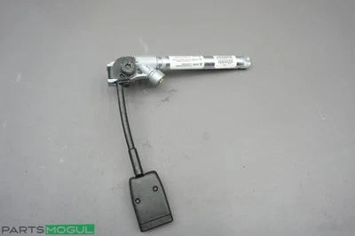 Tensor retractor cinturón de seguridad delantero derecho Fiat 500 2012-2017 1RU80JXWAB OEM Foto 1 de 4
