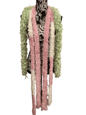 复古 Y2K 毛茸绿色围巾模糊霓虹粉彩 — 第 1/3 张图片