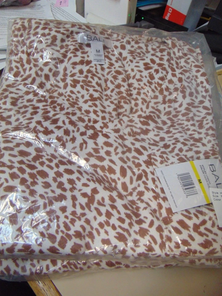 Pajama set Bali sleepwear Super Soft Fleece Bali XL animal print Very soft - Image 1 of 1