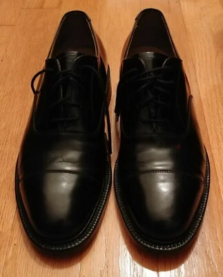 CHURCHILL C825B PUNTERA HOMBRE CUERO NEGRO OXFORDS TALLA 44 D BENCHMADE INGLATERRA Foto 1 de 4