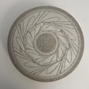 Signierte Steingut Steingut Hänge Wand Taschen Vase Santos Blume rund 143 - Bild 1 von 11
