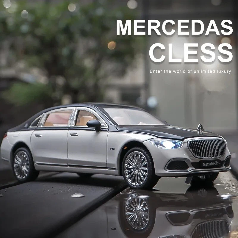 1:22 Mercedes-Benz Maybach S680 Alloy Luxury Cars Model Diecast Metal Toys Kids - Image 1 of 4