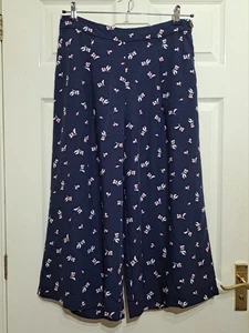 Joules Alexi Print Culottes Size UK 14 Tencel Linen Navy Floral Bud W32 L21 - Picture 1 of 13
