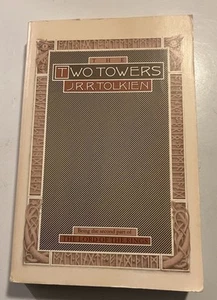 The Two Towers, JRR Tolkien, Houghton Mifflin 1982 / 1993 edition Nice Paperback - Foto 1 di 7