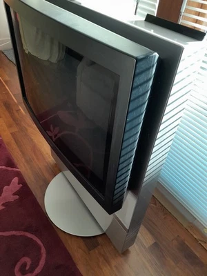Bang And OLUFSON TV. 34 INCH SCREEN, great Condition. Need to Clear Space - Image 1 of 4
