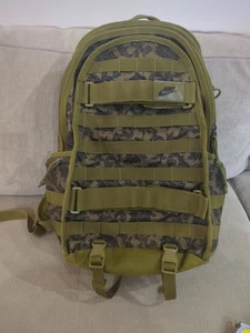 NIKE RPM BACKPACK OLIVE GREEN Paisley Skateboarding Skater 12"W x 19"X 6" - Picture 1 of 15