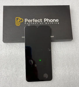 Samsung Galaxy A10-A105F-Replacement LCD Without Frame - Picture 1 of 2