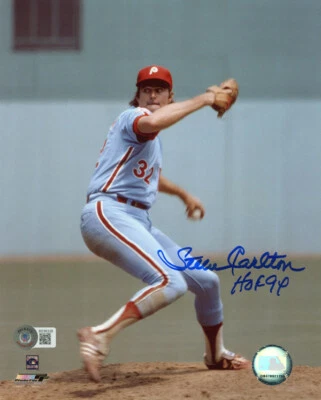 STEVE CARLTON SIGNED 8x10 PHOTO + HOF 94 PHILADELPHIA PHILLIES HERO BECKETT BAS - Image 1 of 2