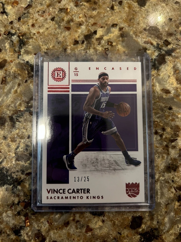 Panini Envelopado Vermelho Vince Carter 2017/18 /25 Kings HOF UNC - Imagem 1 de 1