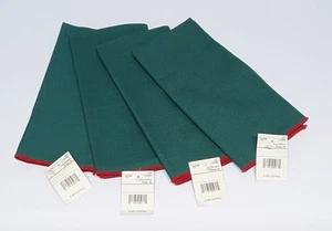 Christmas Holiday Cloth Dinner Napkins 19x19 Green With Red Trim Set of 4 NWT - Picture 1 of 5