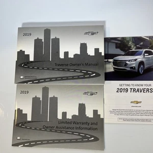 2019 Chevy Traverse Owners Manual Set OEM - Bild 1 von 5