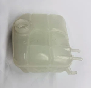 Original Ford Focus MK1 RS Kühlmittelkrümmer Tank 98AB-8K218-AK - Bild 1 von 4
