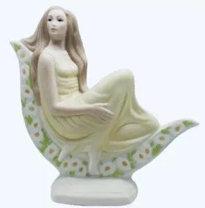 Vtg 1979 Laszlo Ispanky Awakening Figurine Ltd Signed Goebel Collectors Club 8”L - Picture 1 of 5