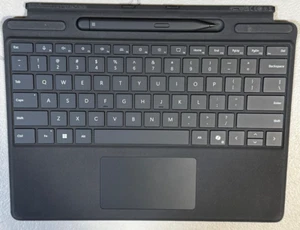 Microsoft Surface Pro Flex Keyboard with Slim Pen (Black) - Bild 1 von 3