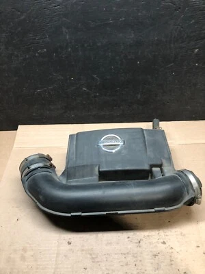 2005-2011 Nissan Pathfinder Xterra 4.0L Air Intake Resonator Box OEM G7694 DG1 - Image 1 of 4