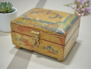 Vintage Wooden Small Storage Box Original Old Hand Crafted Painted - Picture 1 of 7