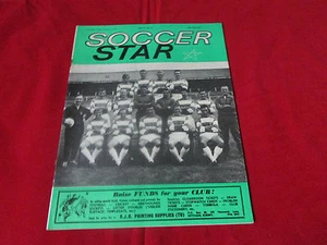 SOCCER Star Magazine QPR Team Picture Cover 07/08/64 - Picture 1 of 2