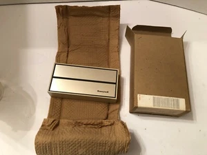 NEU IN BOX HONEYWELL 194559S VERRIEGELUNGSABDECKUNG KIT - Bild 1 von 4