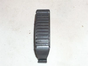 FABRICANTE DE EQUIPOS ORIGINALES Husqvarna hebilla clip a presión, gris, 346 545 550 562 576, #503894703 - Imagen 1 de 2