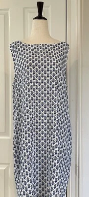 Soft Joie Blue & White Floral Print Shift Dress, Size Large - Image 1 of 4