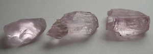 KUNZITE / SPODUMENE, LIGHT PINK ROUGH FOR FACETING, AFGHANISTAN - Picture 1 of 3